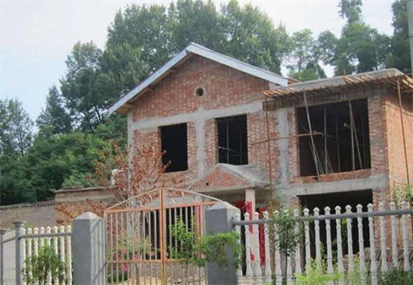 浙江农村盖房新规定，自家空置宅基地还可以盖房吗？