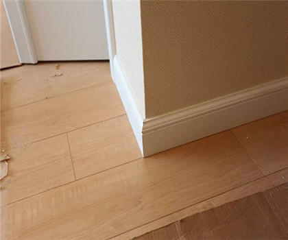 对于瓷砖踢脚线的安装方法你可能了解，但是你知道PVC的安装方法吗？