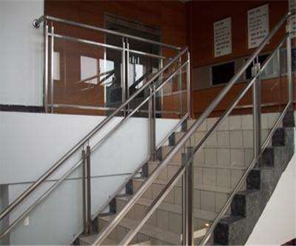 楼梯防滑套槽的定额是多少？怎么计算？