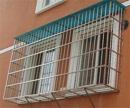 农村自建房塑钢窗户安装主意事项，安全才是第一