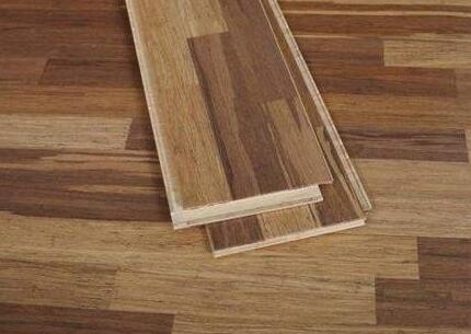 自建房卧室铺贴竹木地板的优缺点是什么，有什么选购方法？