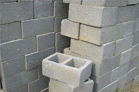 什么砖用来盖农村自建房比较好？建房专家告诉你