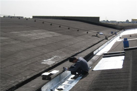 农村自建房平屋顶如何做防水，平屋顶施工注意事项
