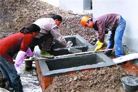 农村自建房的下水道及化粪池应该怎么处理？