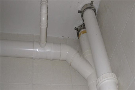 卫生间下水道管道的安装方法和注意事项，老师傅教你！