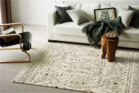居家铺地毯的优缺点是什么？关于铺地毯的这些误区你了解吗？